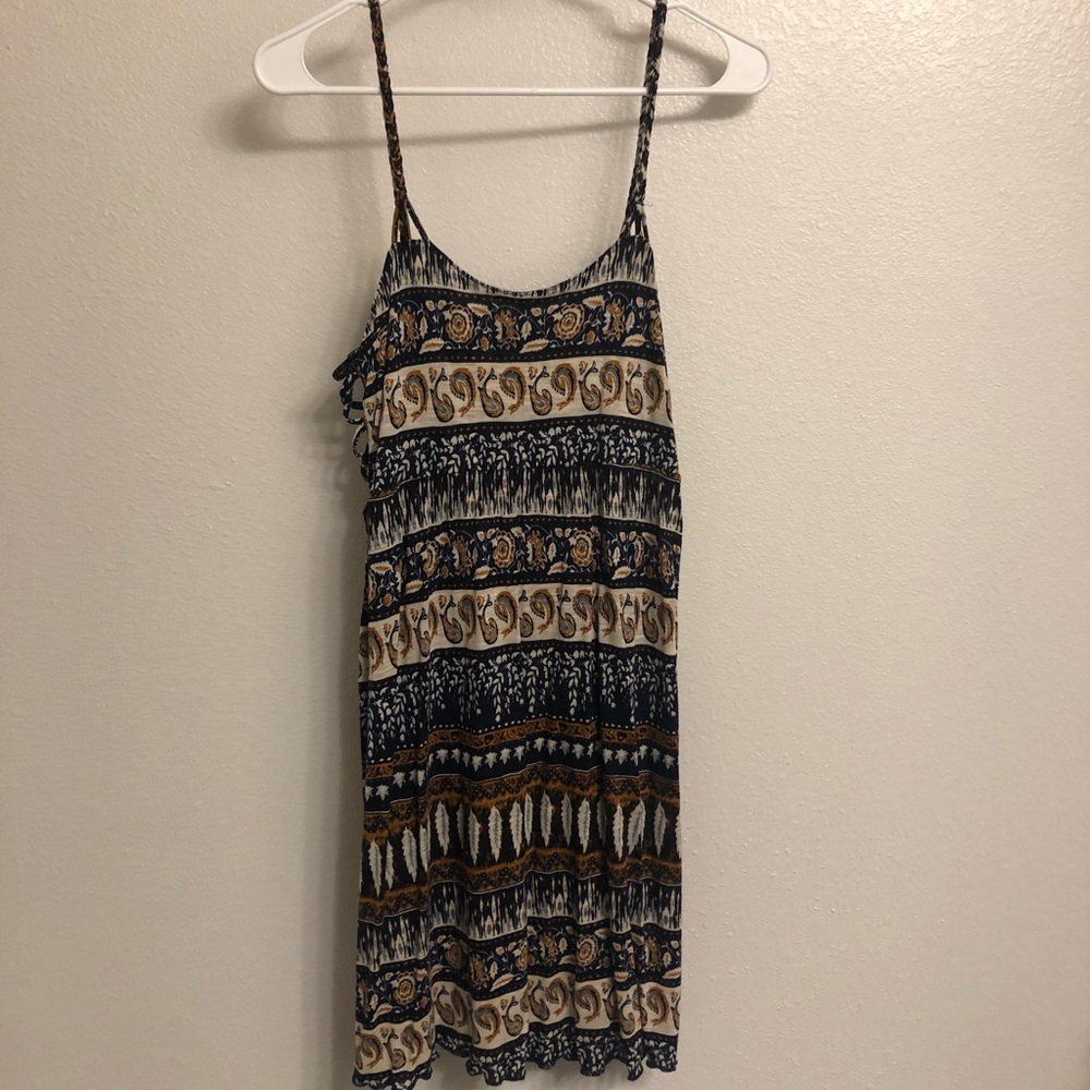 Forever 21 Sleeveless Summer Dress